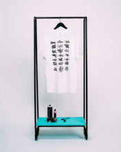 Charger l&#39;image dans la galerie, T-shirt blanc tags équipe Background
